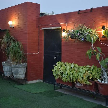 Bunkmates Hostel New Delhi Luaran gambar
