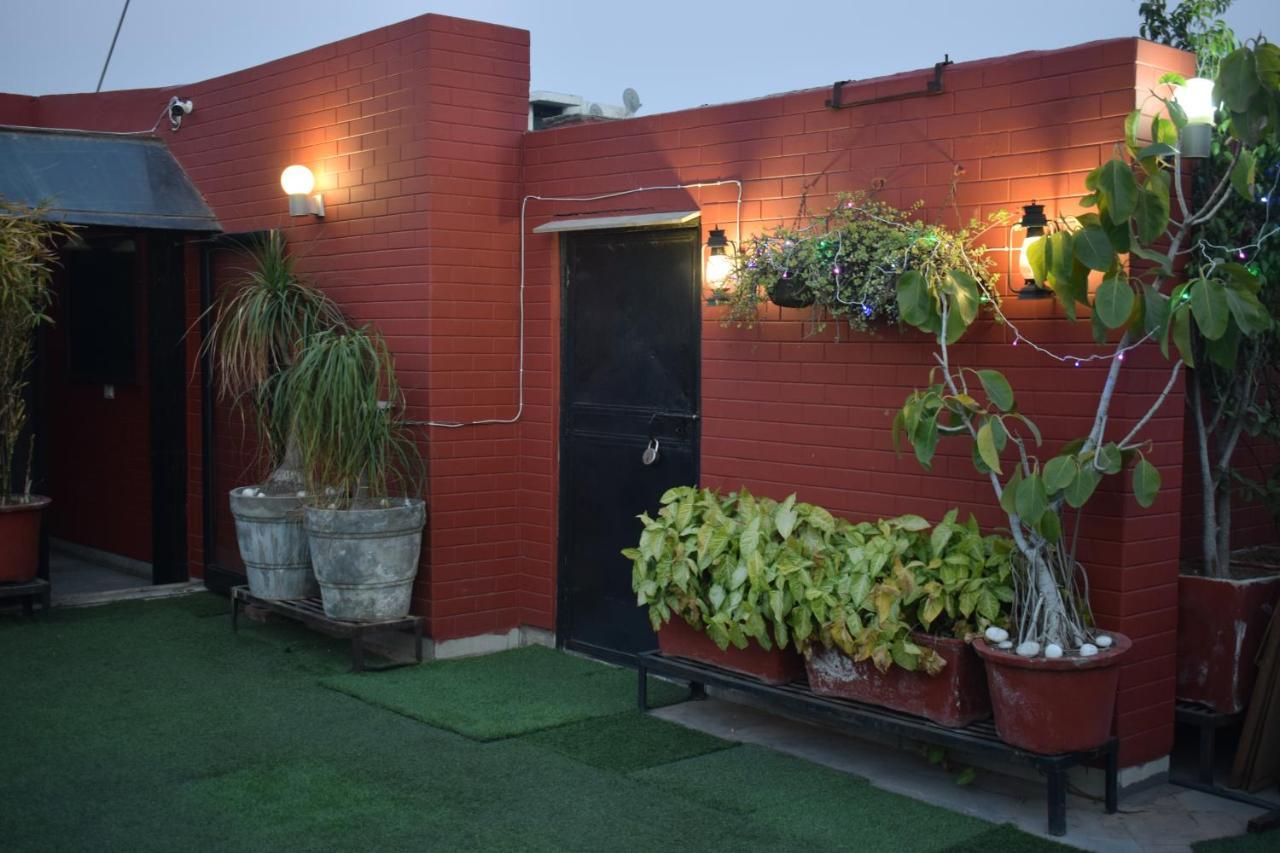 Bunkmates Hostel New Delhi Luaran gambar