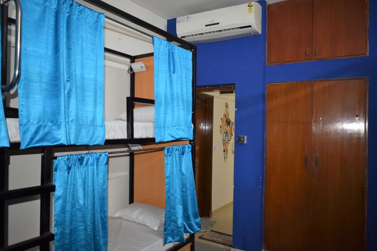 Bunkmates Hostel New Delhi Luaran gambar