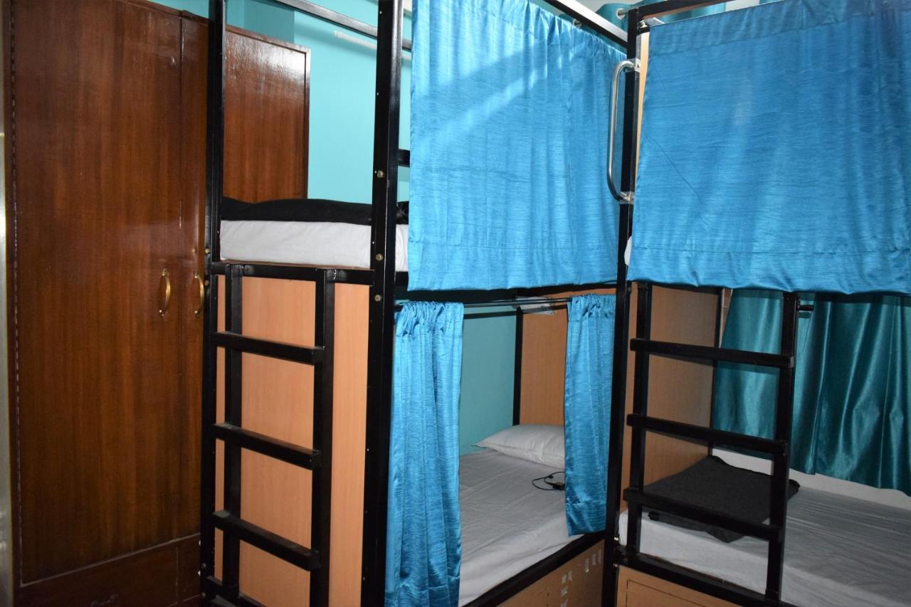Bunkmates Hostel New Delhi Luaran gambar