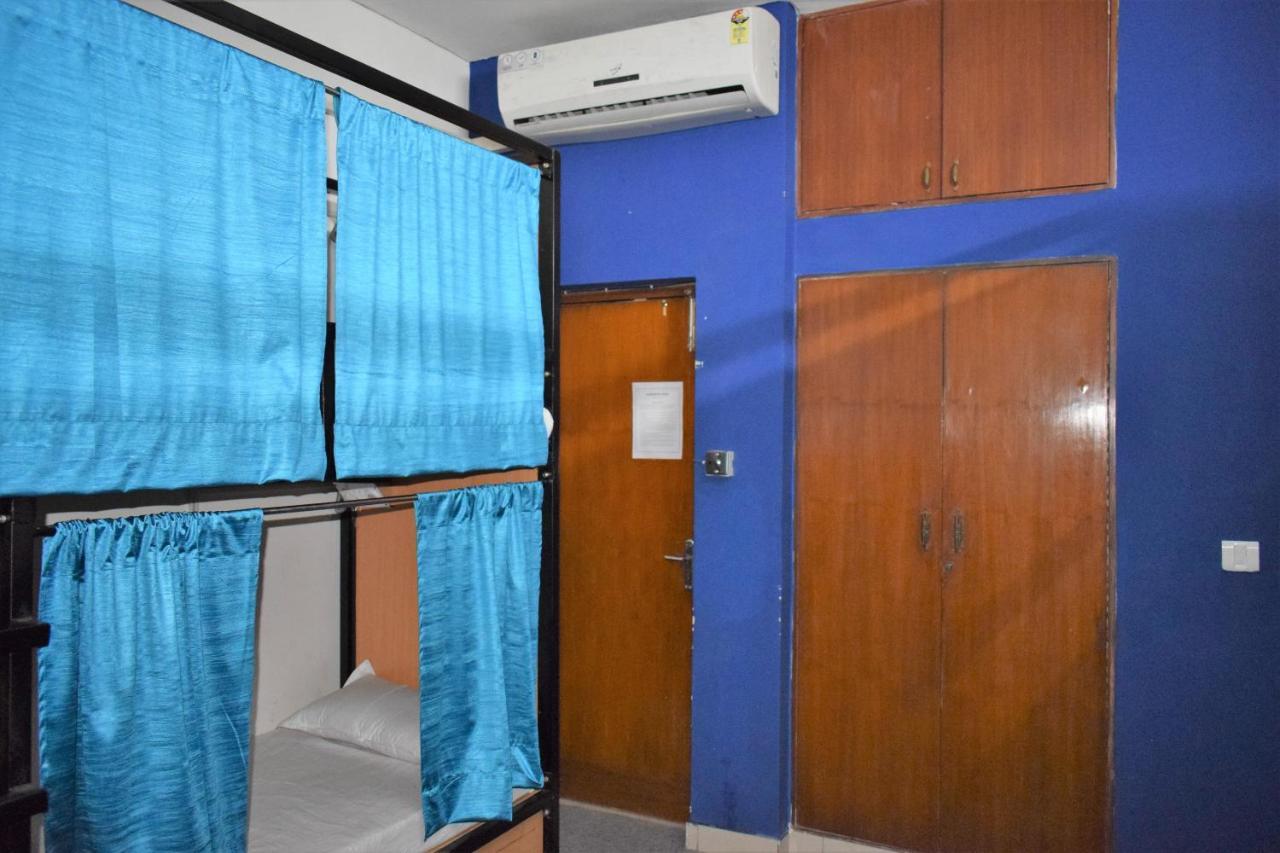 Bunkmates Hostel New Delhi Luaran gambar
