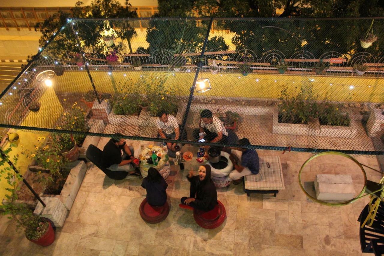 Bunkmates Hostel New Delhi Luaran gambar